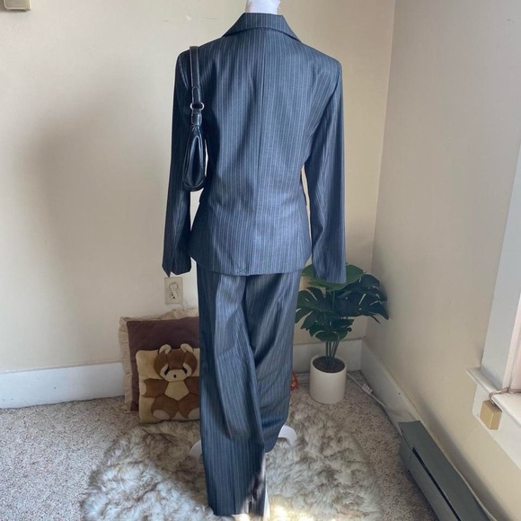 SOLD - Picture 8 of 8